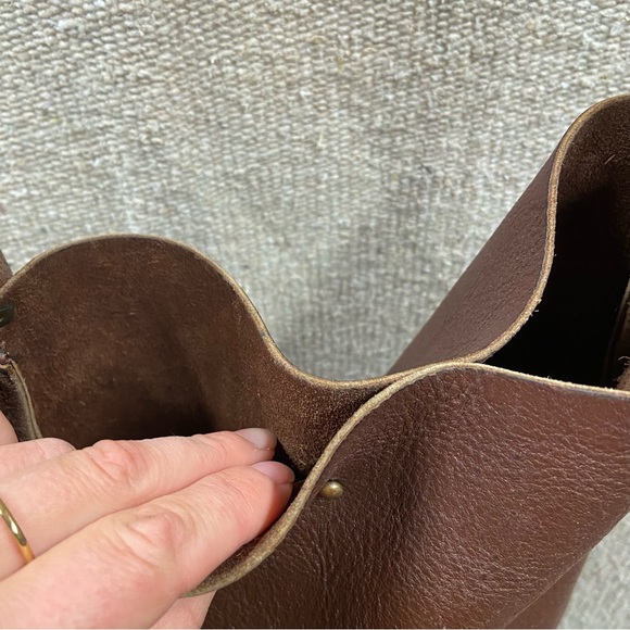 Brown Leather Bucket Bag - Picture 7 of 10